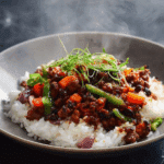 Spicy Ground Beef Stir-Fry Bowl with Garlic Veggies & Steamy Rice