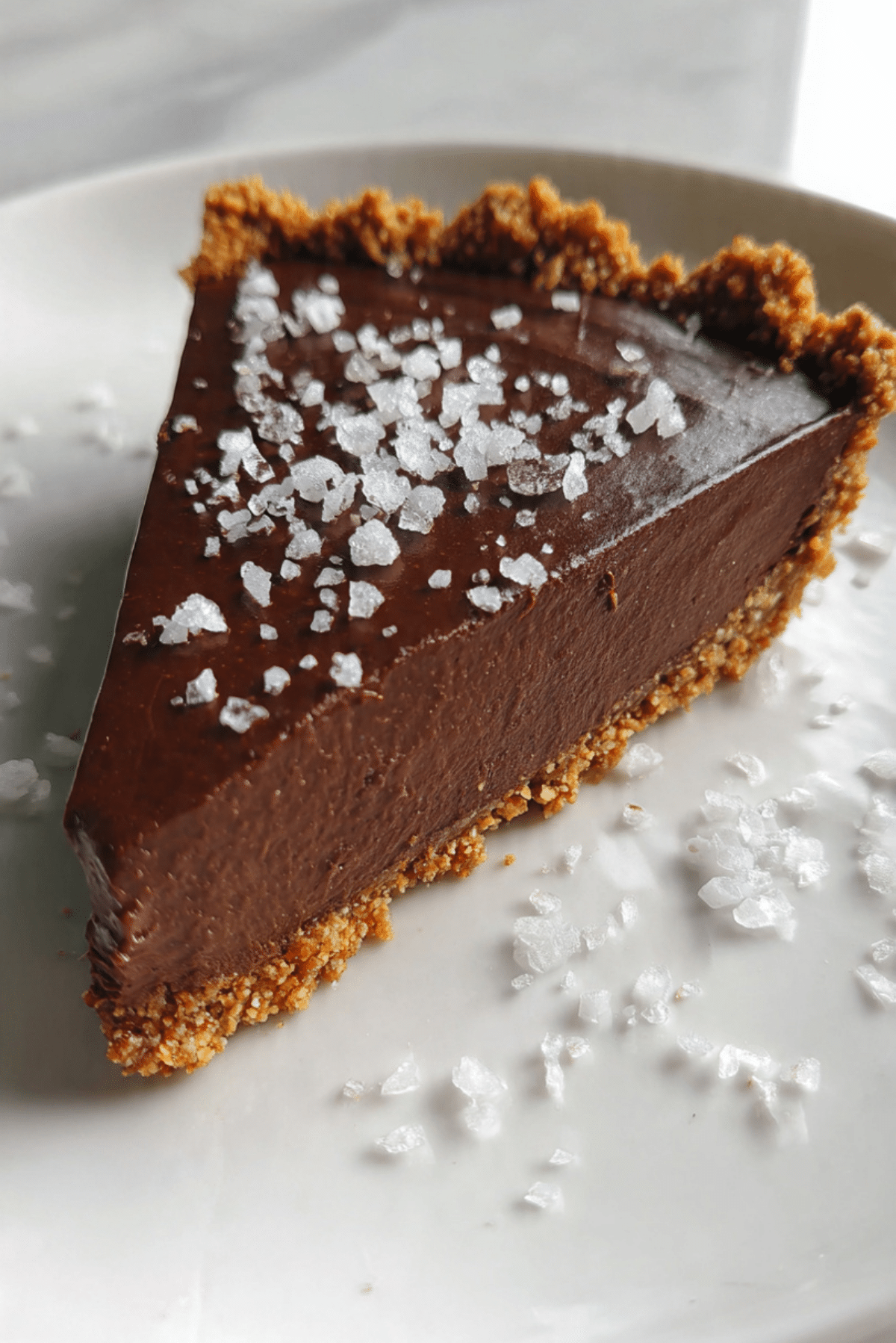 Mind-Blowing Vegan Chocolate Pie
