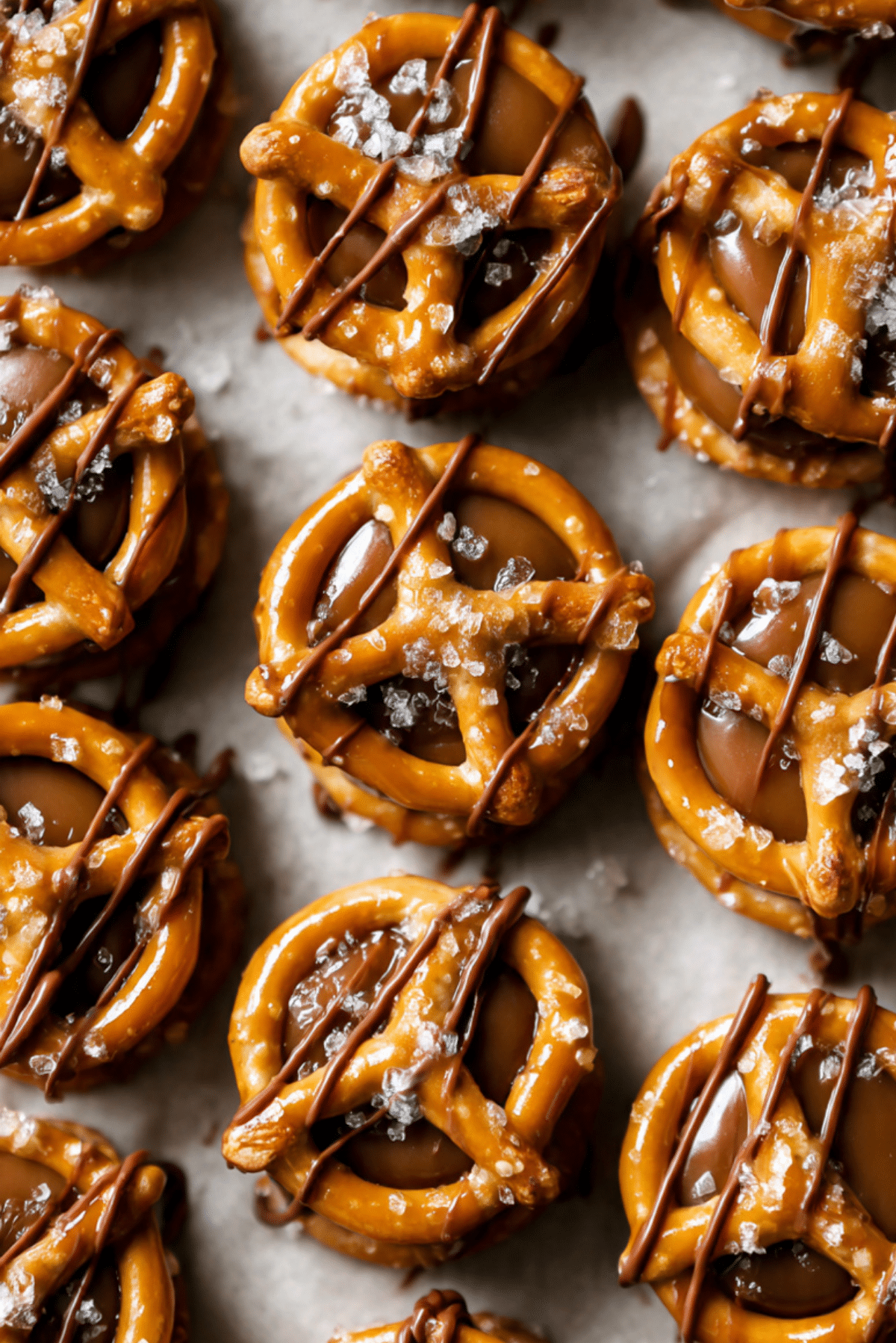 Caramel Pretzel Christmas Bites Recipe