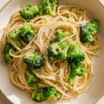15-Minute Broccoli Garlic Pasta